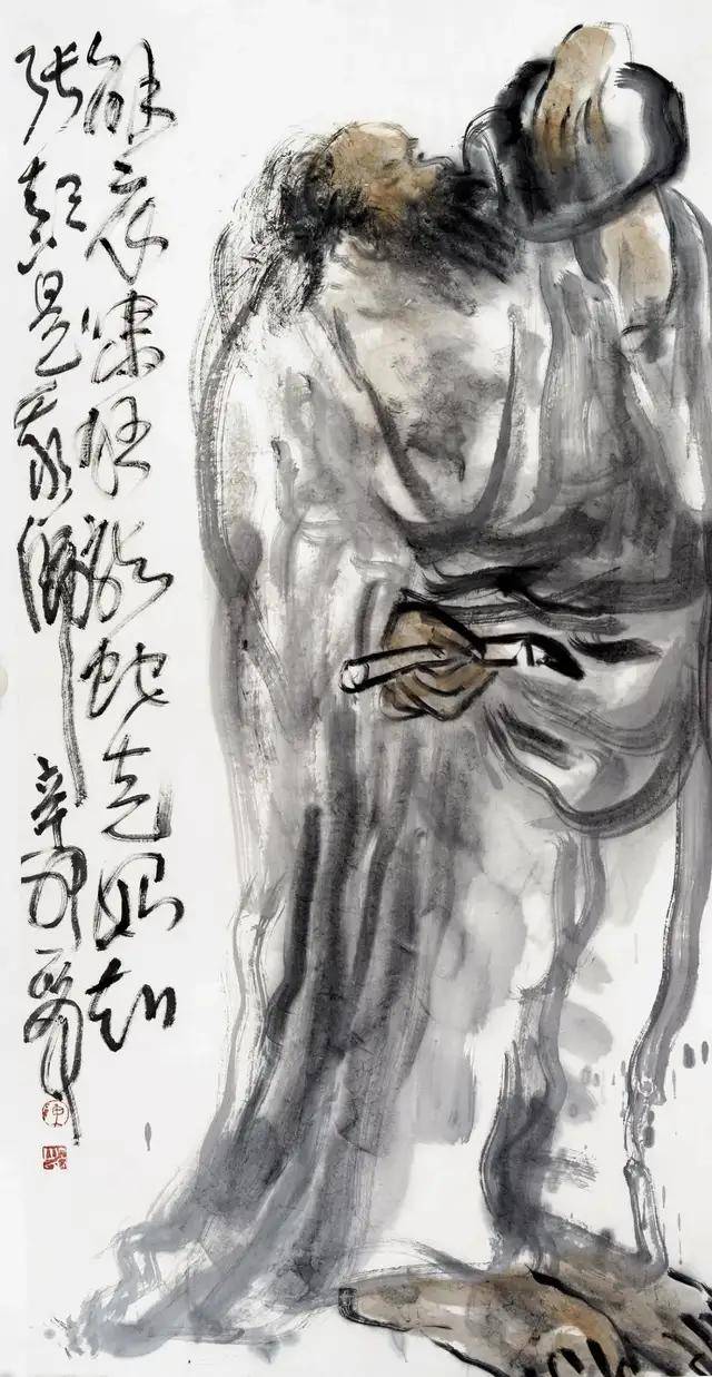 比如,《潇竹临风》中身穿圆领袍的文人,负手而立,淡墨涂染的宽大身躯