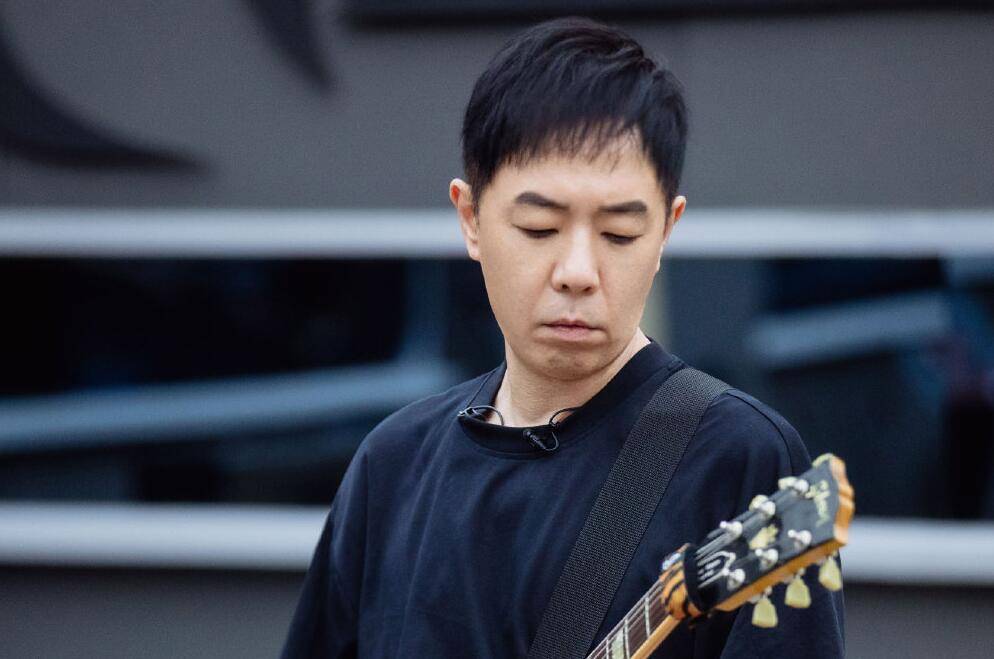 布里奇特|同样挑战唱跳，刘聪让人尴尬，热狗让人惊喜，但都未达到观众预期！！