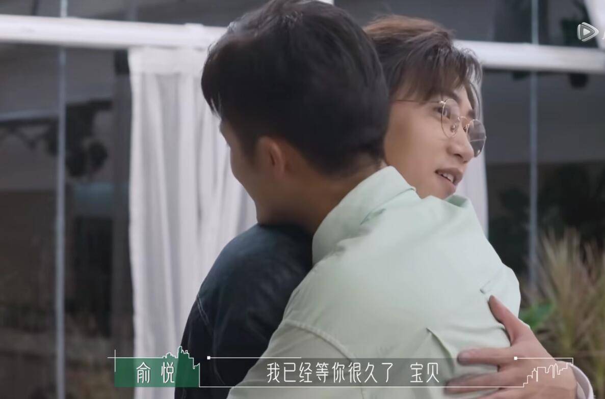 节目组|不要吵了！其实罗拉俞悦王能能的三角恋并不复杂，节目组早已暗示？？