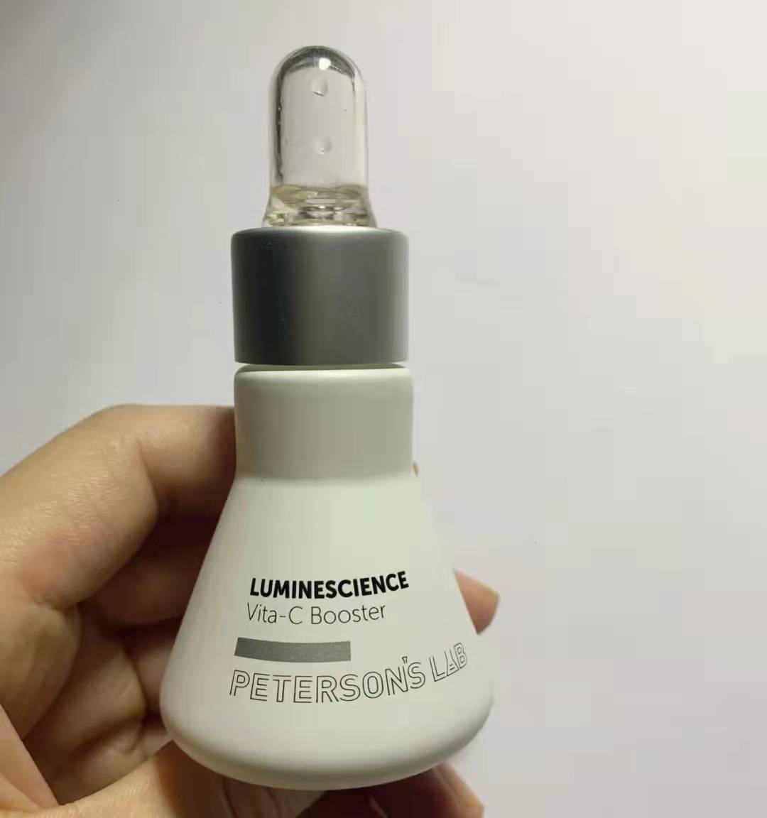 国货国货也可以很优秀，分享5款平价好用的国货精华，效果不输大牌