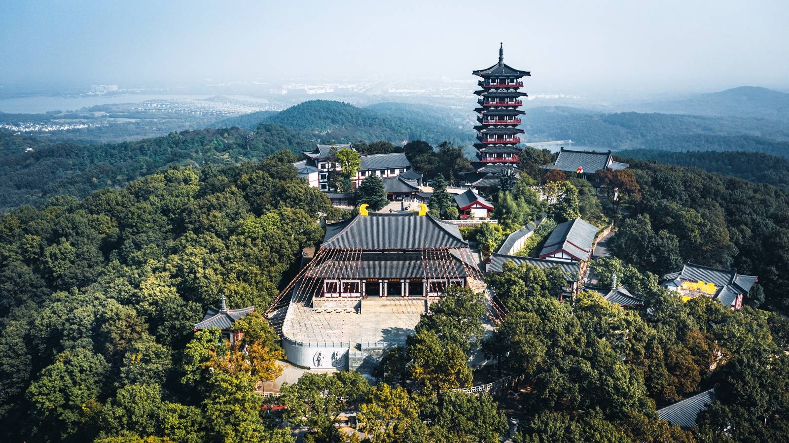 风光|安徽相对“小众”的山岳景观，风光不输黄山、九华，游客却不多