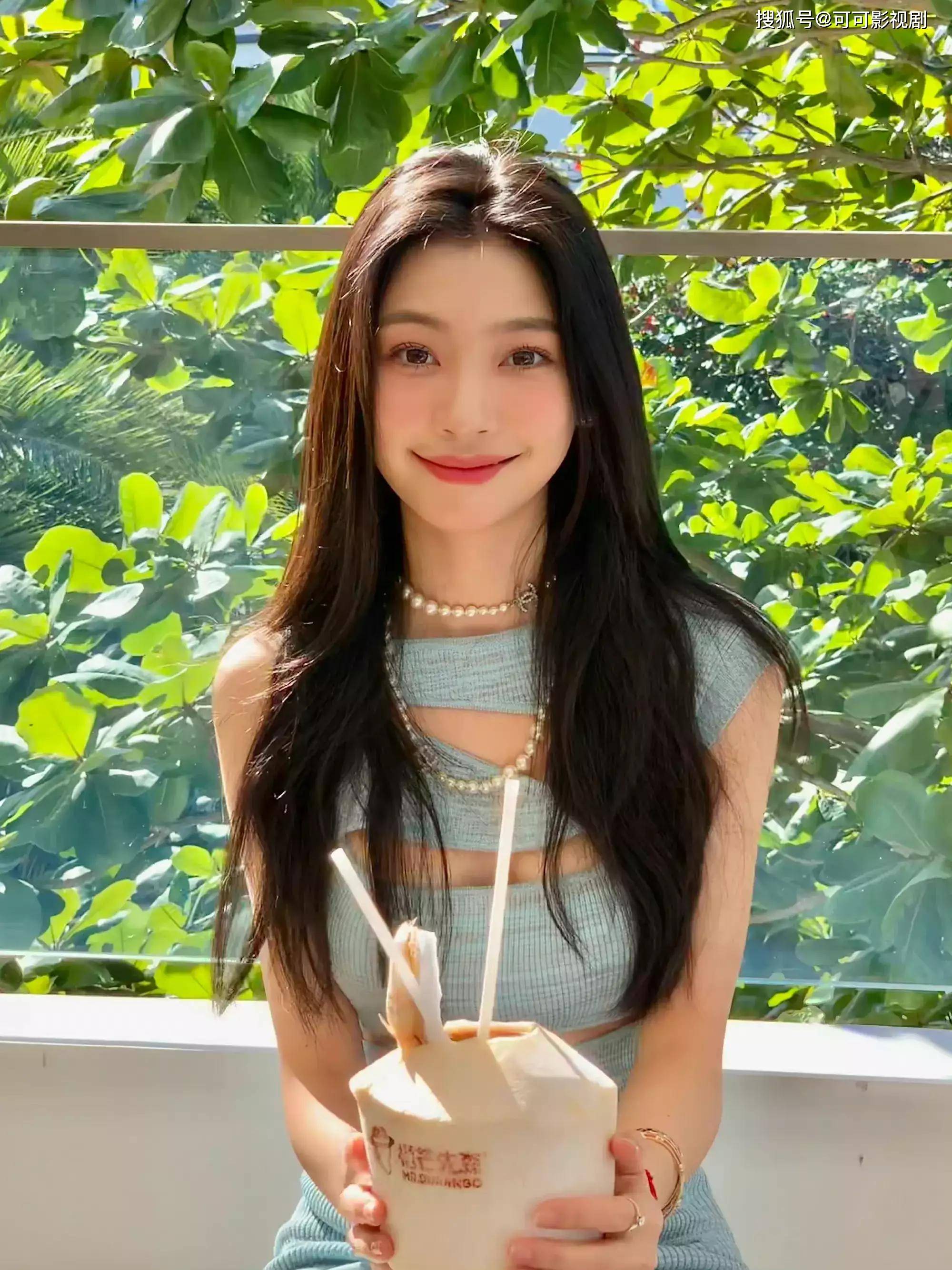 易梦玲身材太迷人了有人模仿无人超越