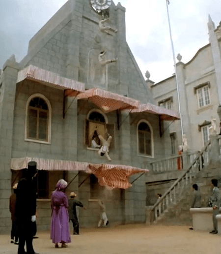 电影|豆瓣8.3！这部年内评分最高的国产片，再现港产动作片兴衰史？？