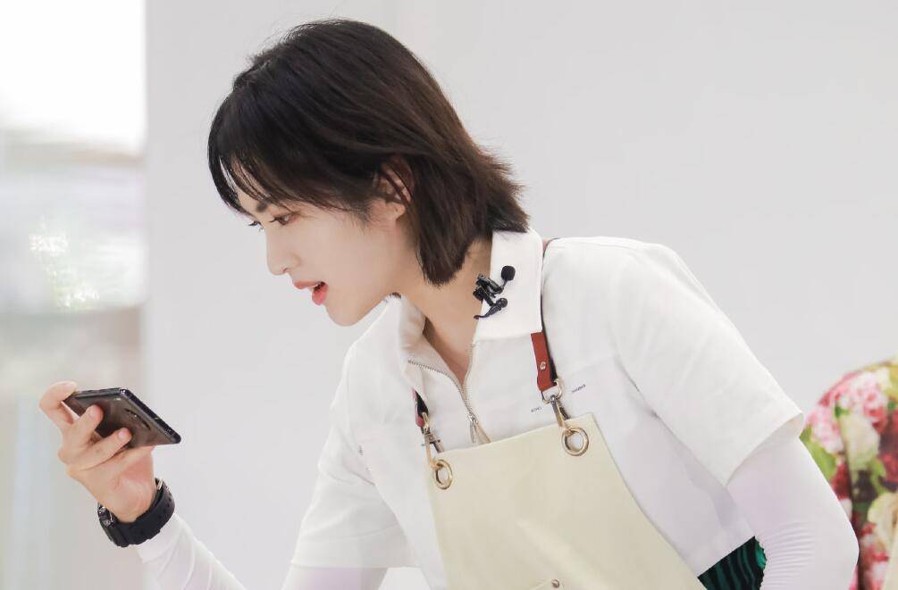 生活|黄晓明宁静“耍心眼”,《中餐厅》收官只能靠周也勉强挽尊!!