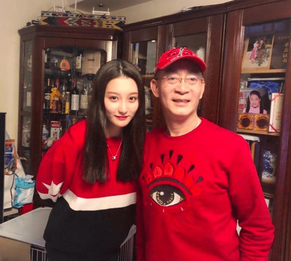 章同童_才是_小姑娘