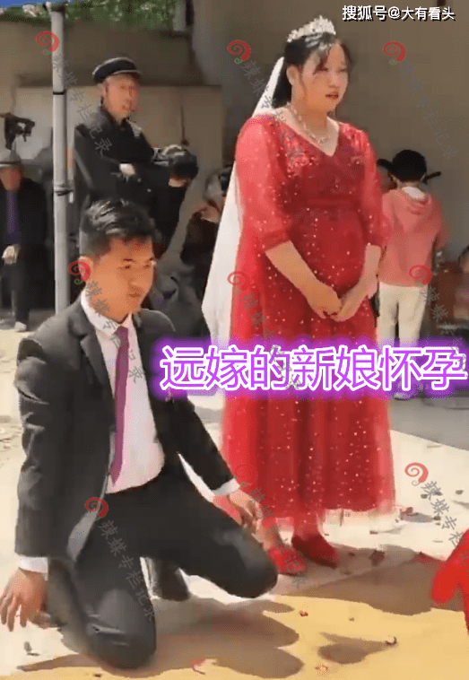 一辈子都不开心再说,这个婆婆也是不懂事,格局太小,儿媳都已经怀孕了