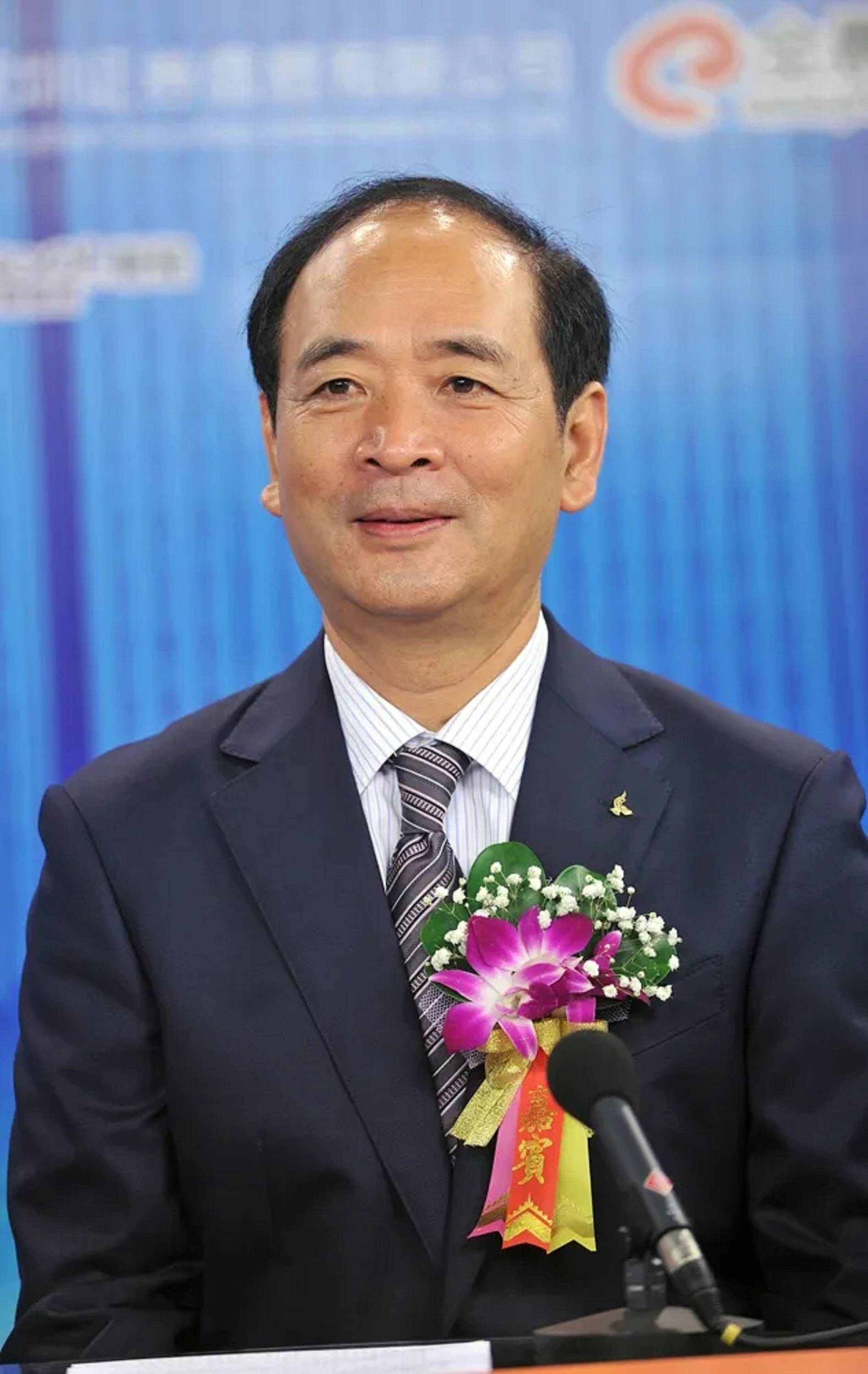 安徽"合肥十大富豪"洗牌:财富总额1700亿,首富易主,85后上榜_董事长