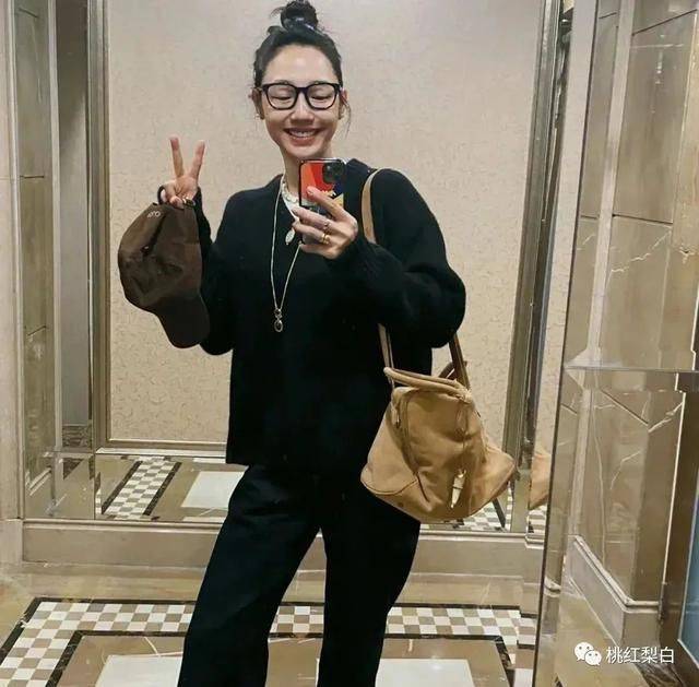 彗星 《我们的婚姻》大结局：沈彗星的穿搭，注定不是富太太