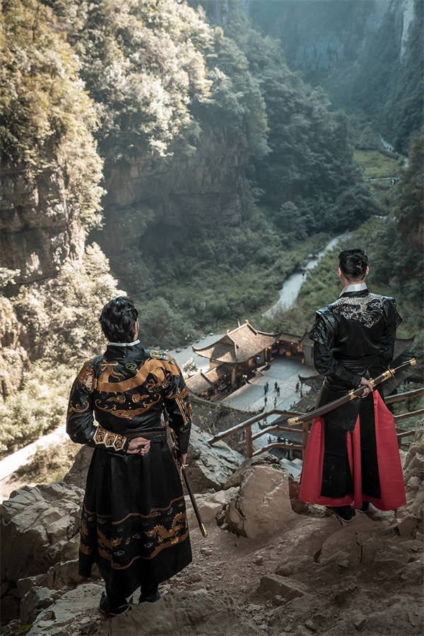 原创武隆天生三桥隐藏着现实版武侠世界