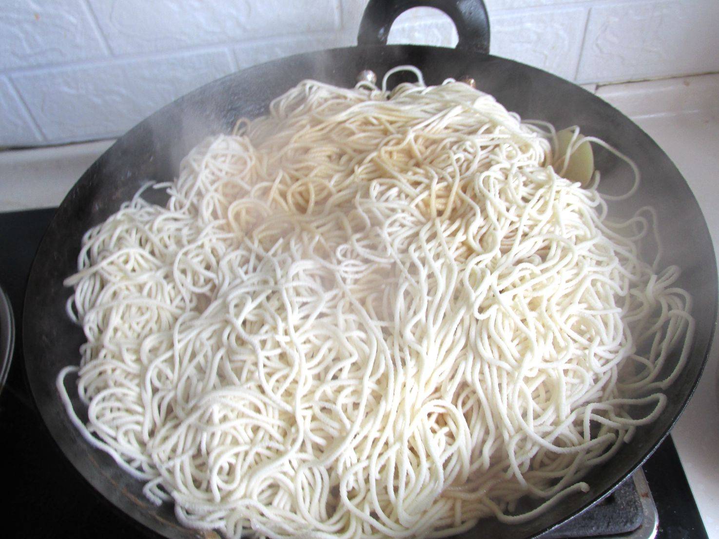 做法|早餐这样做饭菜一锅出,鲜香味美孩子超喜欢,春天孩子常吃长得高