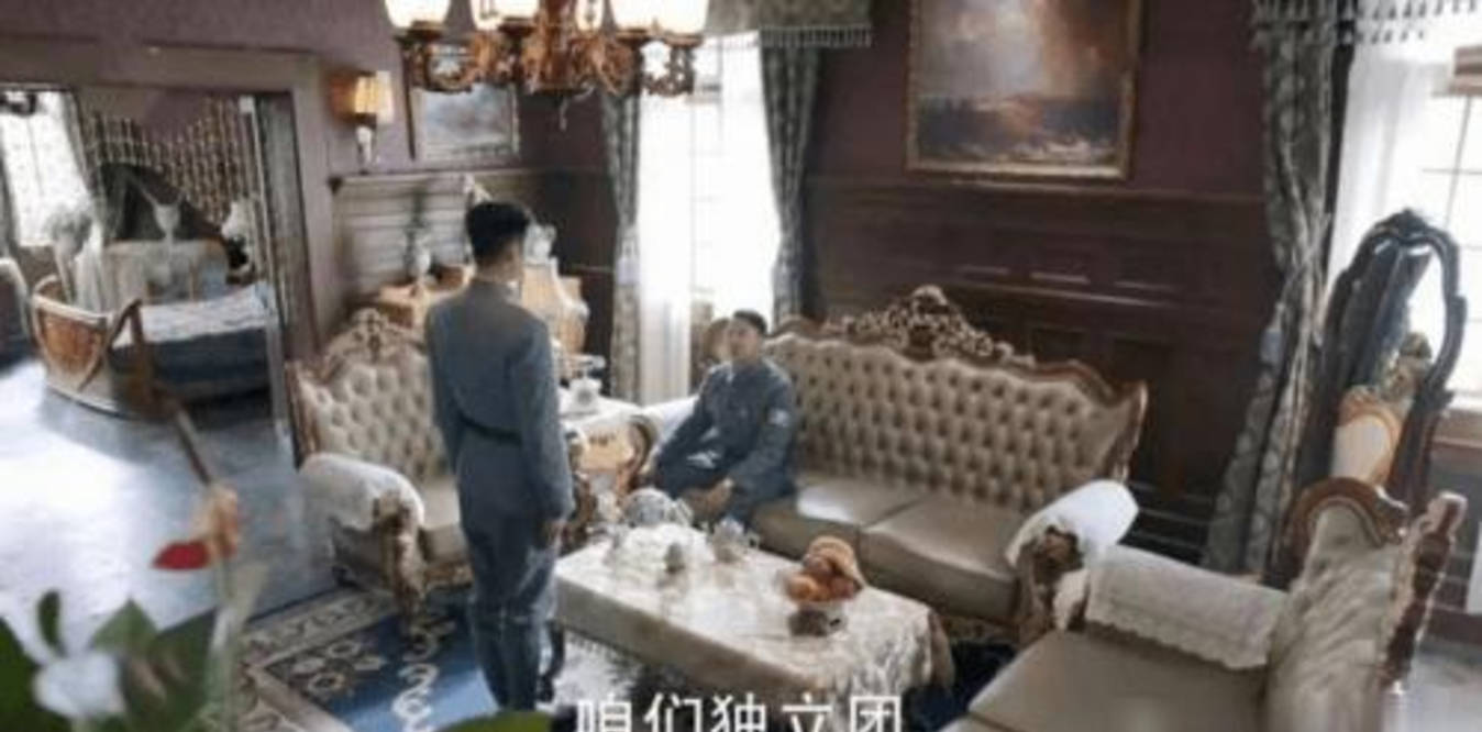 因为|影视剧里的穷人有多离谱？月薪三千租豪宅，没钱还顿顿小火锅？