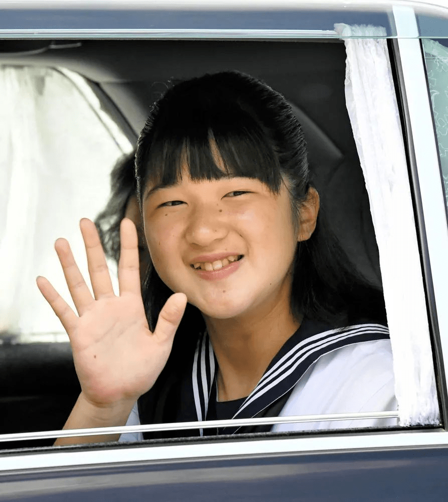 霓虹都在传爱子公主有望登基成为日本第一任女王