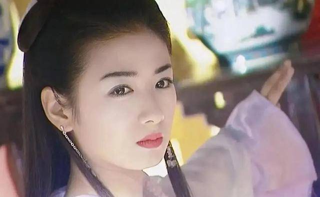 漂亮天生丽质的7位女星，要做“动美人”，结果个个脸僵“惨不忍睹”