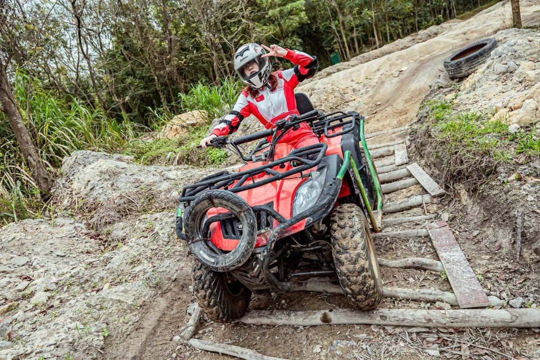 广州山地越野车飞飙丛林矿场你敢玩吗