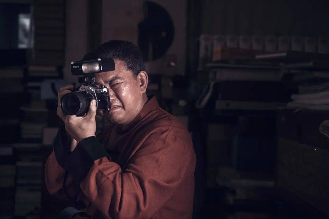 书法|蘸一壶烈酒 引纸笔留香——黄越祖