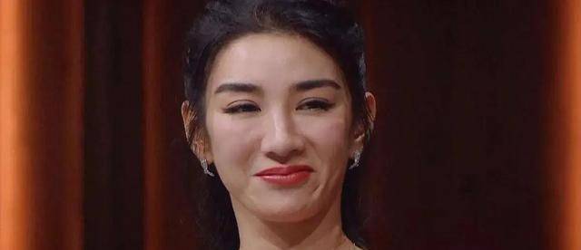 漂亮天生丽质的7位女星，要做“动美人”，结果个个脸僵“惨不忍睹”