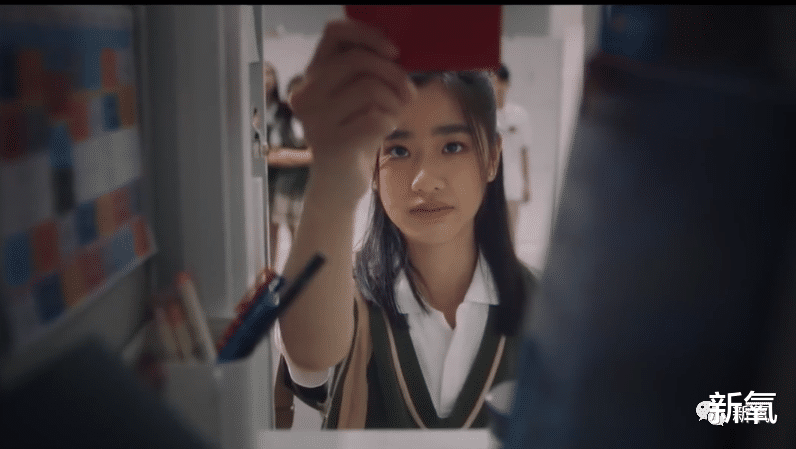 因为|为什么女生们会在不同时代反复爱上花泽类？