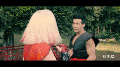 四季|跌下神坛的神剧终于回归，能不能再封神就看这部！