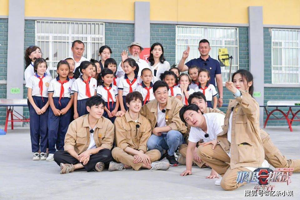 第五季|《极挑8》即将来临,继迪丽热巴之后,杨超越成第二位常驻女嘉宾