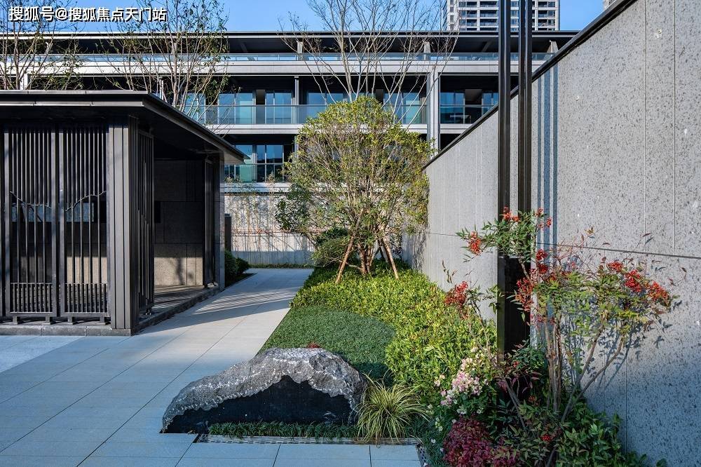 震撼登场湖州德清蓝城桂语兰庭强烈推荐看看丨蓝城桂语兰庭千万不要