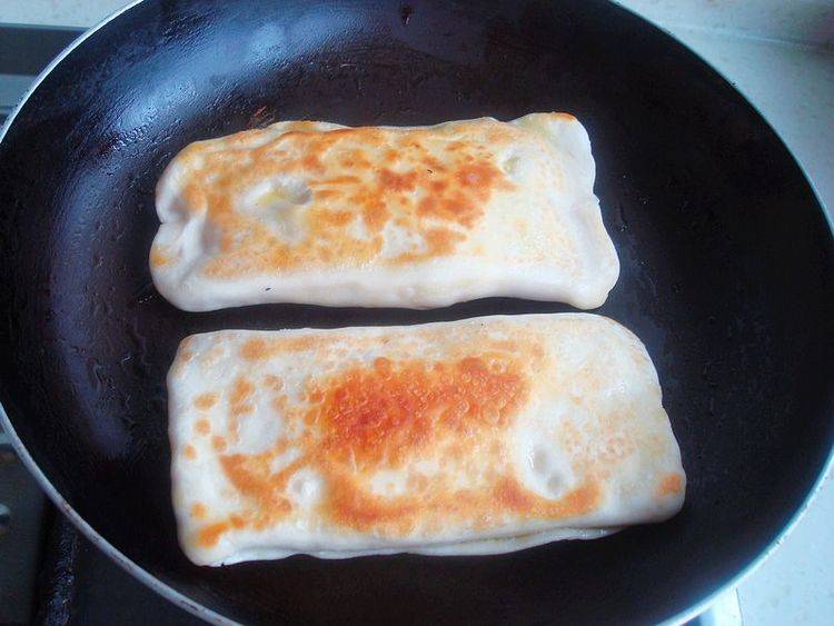 做法|天冷了,早餐饼要这样吃,酱香味浓,能量满满,解馋还顶饱