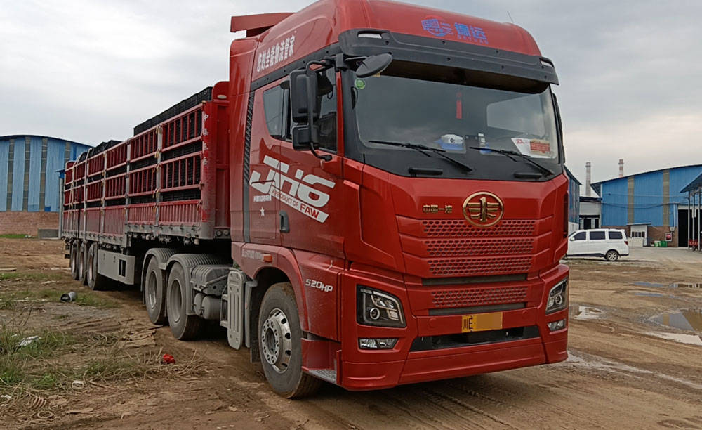 奥威520相伴老司机李小平收获稳稳的幸福