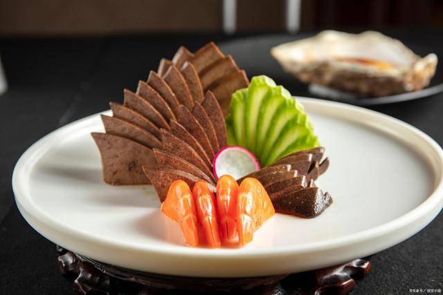 内脏|45岁后，进入“疾病爆发期”，哪些食物要撤离饭桌？