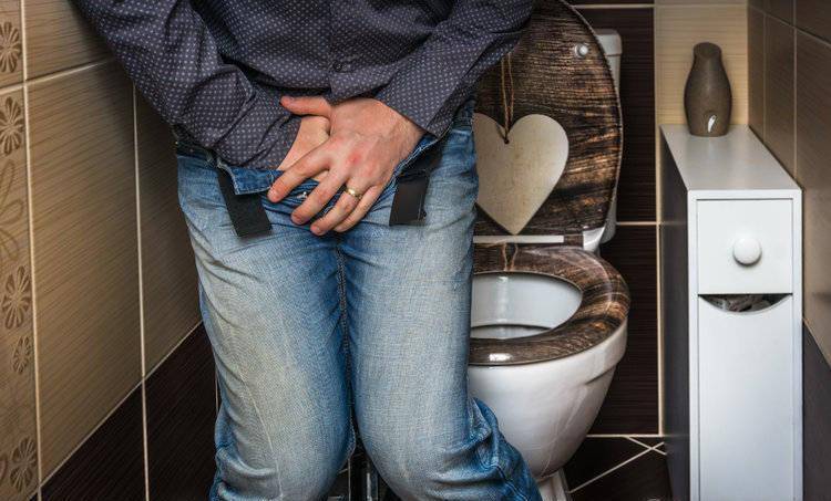 有的男人是故意憋尿,有的人是不得已憋尿,比如司机.