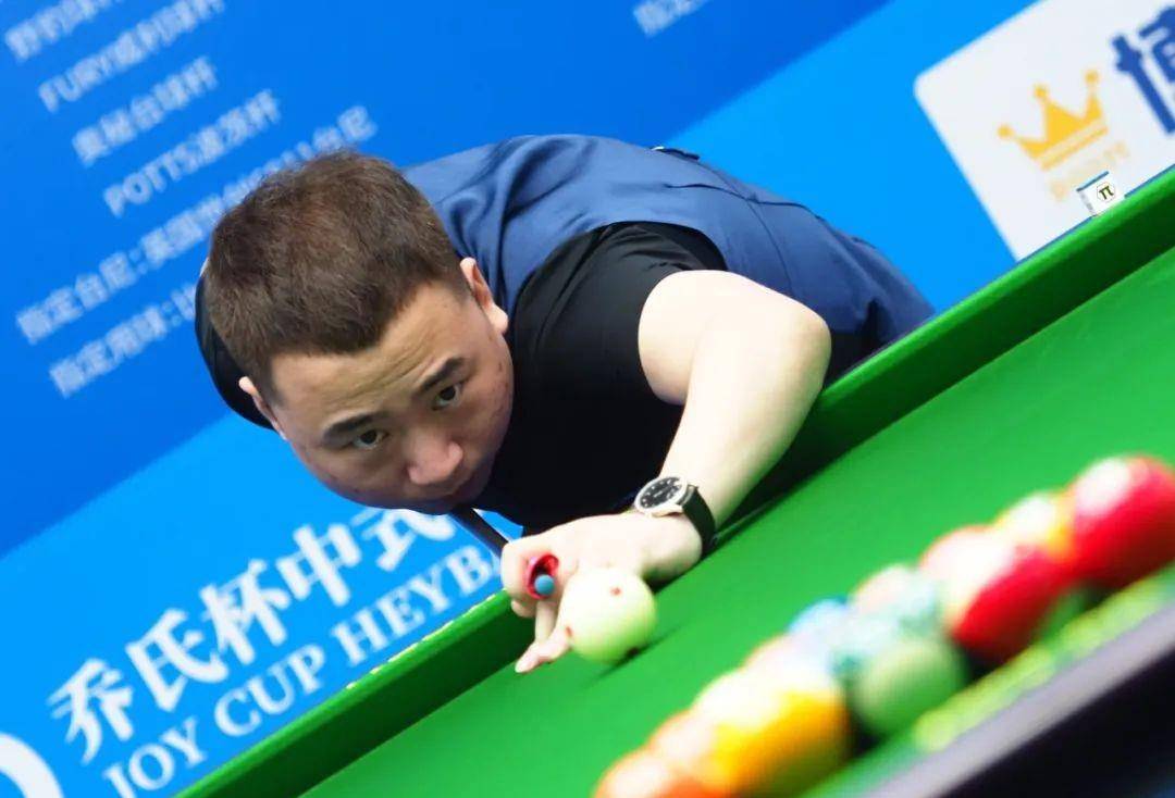 楚秉杰没想到冠军500万来的这么快乔氏在履行承诺