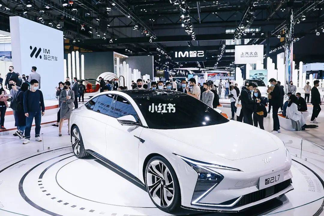 王晓秋同时督阵，智己L7、飞凡R7能否一炮而红？_搜狐汽车_搜狐网
