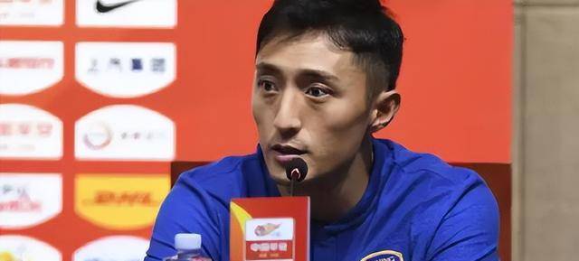 中超冠军级中卫成大连队新援热门,曾差点登陆英超,值得期待_杨博_江苏