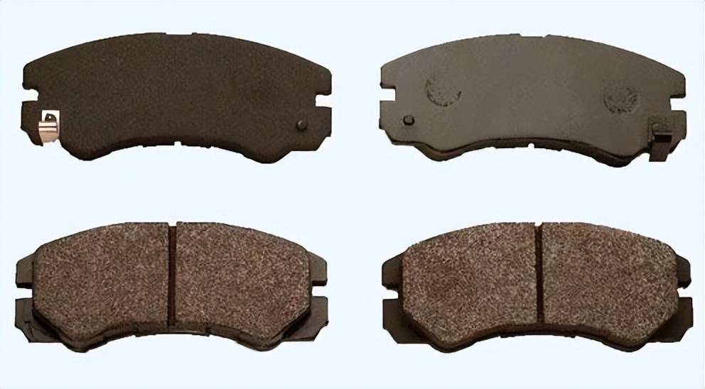 车辆在使用情况下刹车时,在盘式制动器衬块材料内部会产生很大的剪切