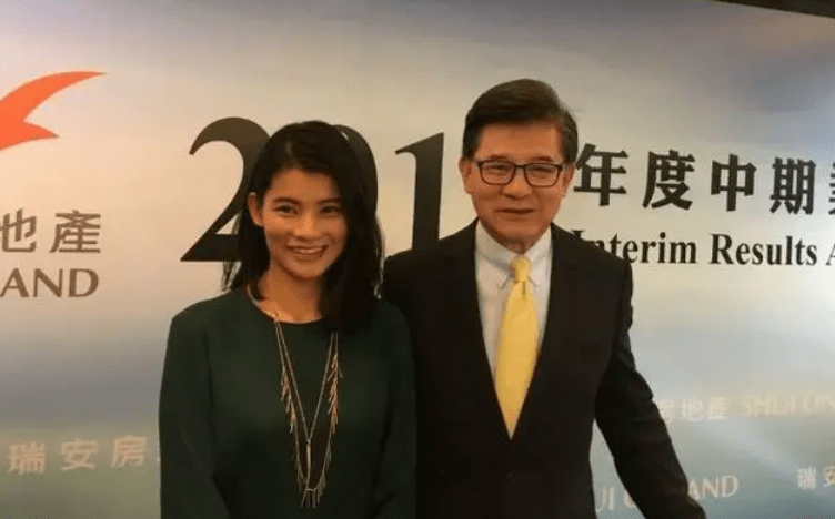 香港豪门千金明美莲,曾坐在特朗普的大腿上,结婚带威廉三世皇冠