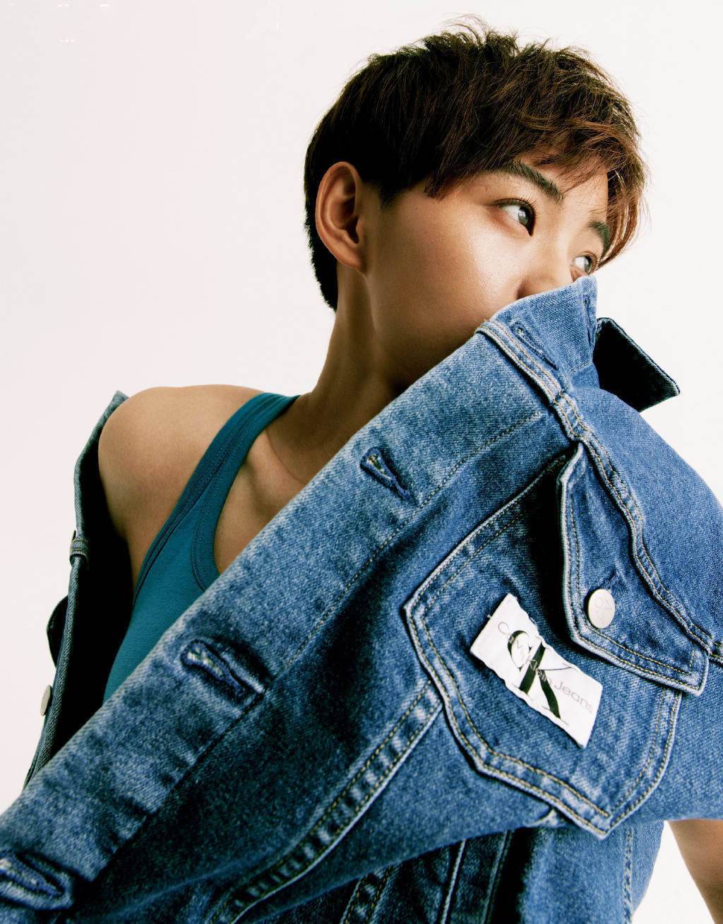 原创王霜写真曲线完美腹肌完爆男足期待再留洋未来转型方向曝光