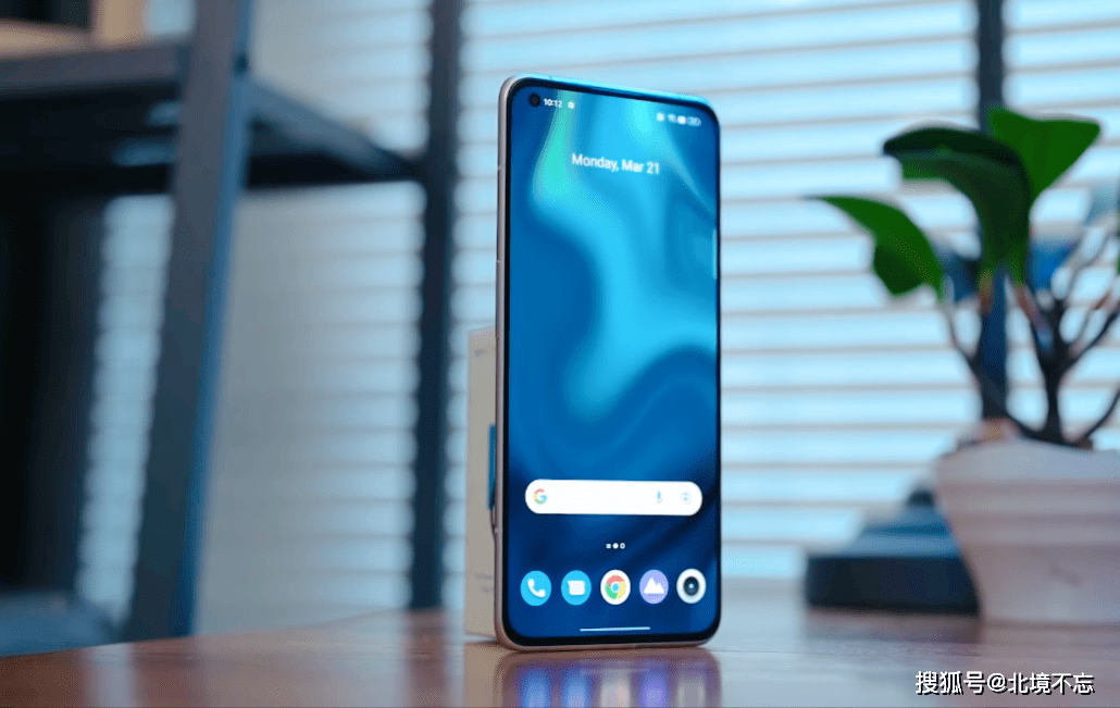 上市3个月跳水900元,256gb 5000mah 骁龙8gen1,价格更接地气了_pro