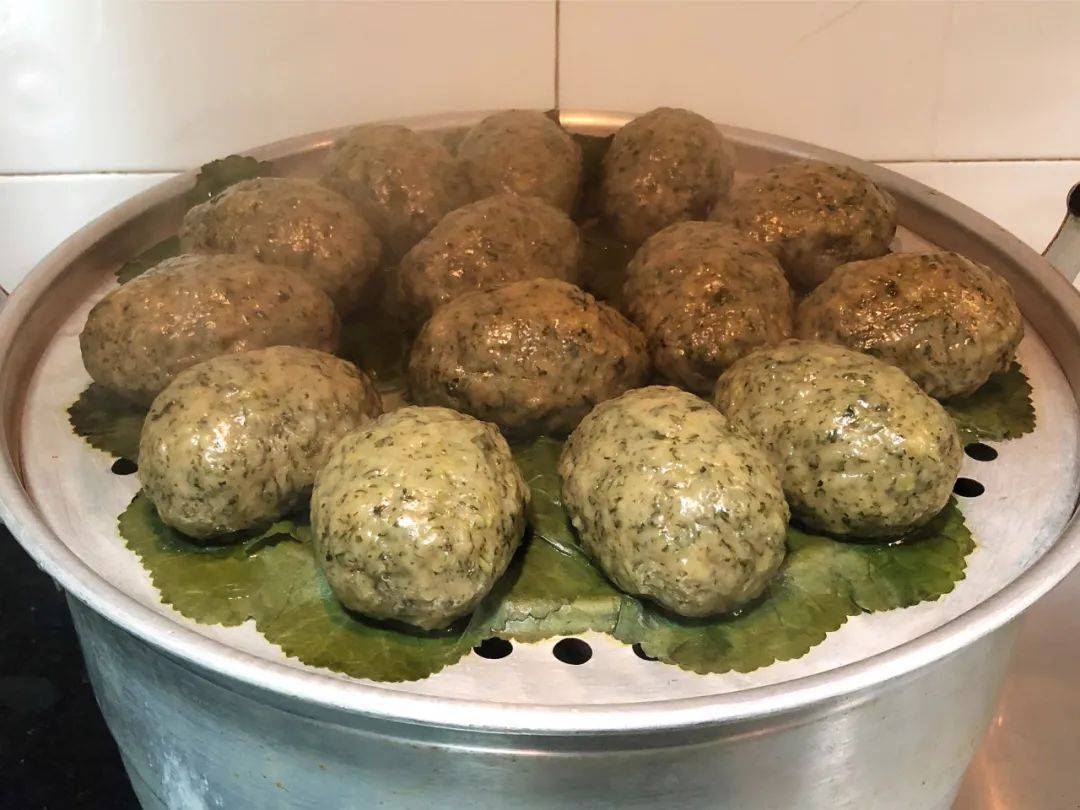 农村这种黄花野菜春季记得采摘食用超2千年做成青团是一绝