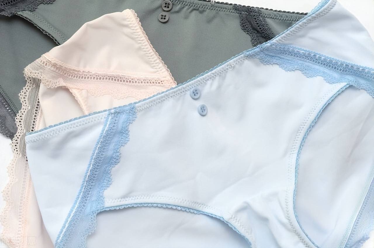 长期久坐会使阴部经常是湿漉漉的,容易引起各种炎症,适当的运动可以