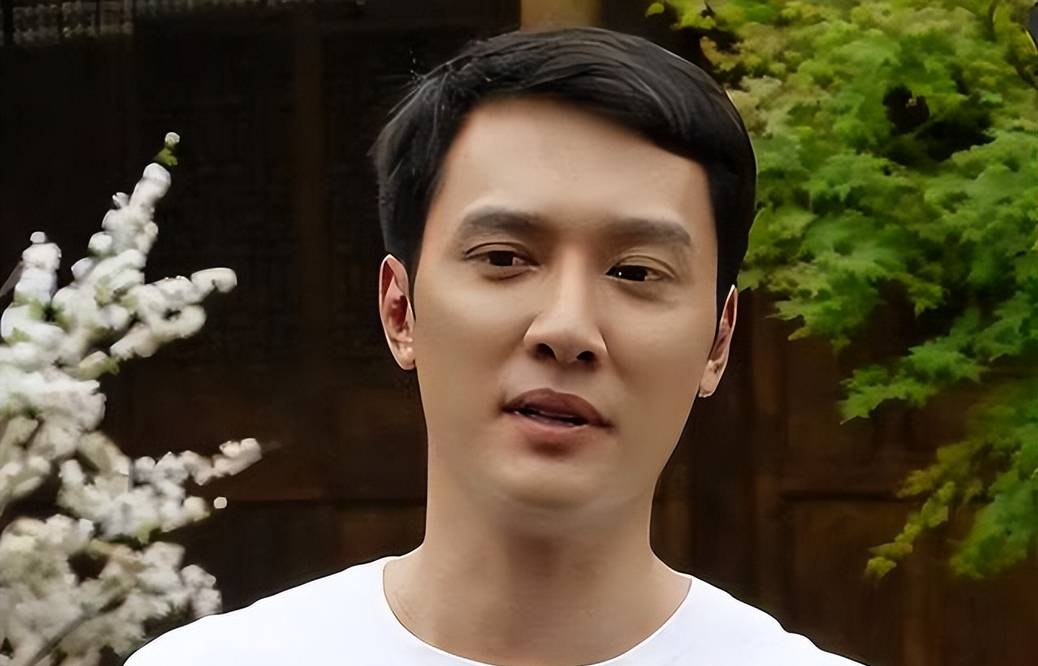 冯绍峰问葛玥董晴想不想成为童瑶一样的演员董晴回复显情商