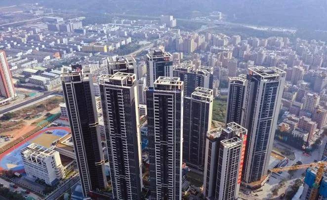 深圳勤诚达正大城商铺火遍整个光明!附图文解析!_户型_项目_双阳台