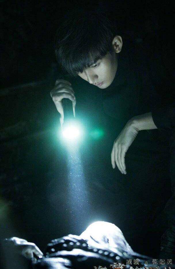 三版张起灵,一版超帅,一版邋遢,一版忙翻天,你最喜欢哪版?