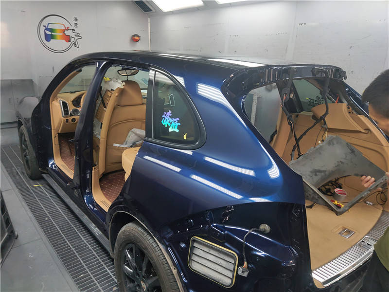 保时捷改色-保时捷卡宴全车喷漆改色"保时捷911深蓝"_搜狐汽车_搜狐网