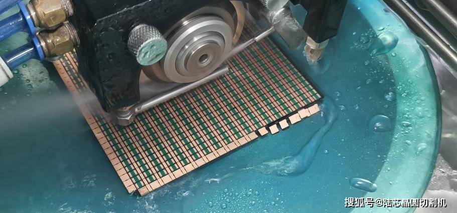 陆芯晶圆切割机精密划片机操作以及注意事项