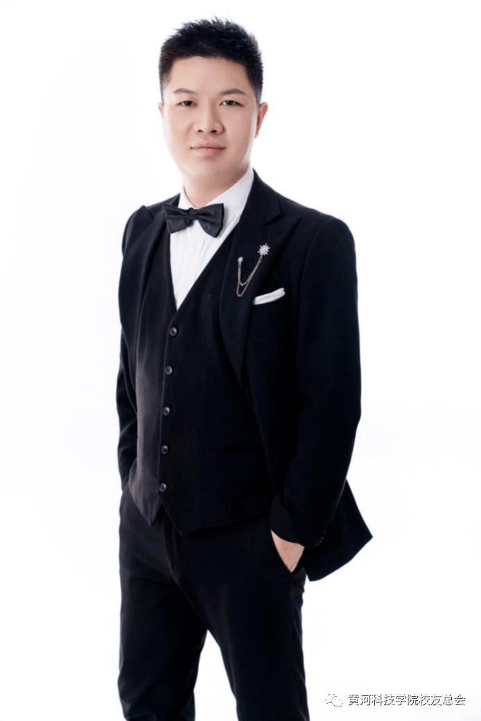 校园风采赵灿怀揣科研梦想勇攀人生高峰