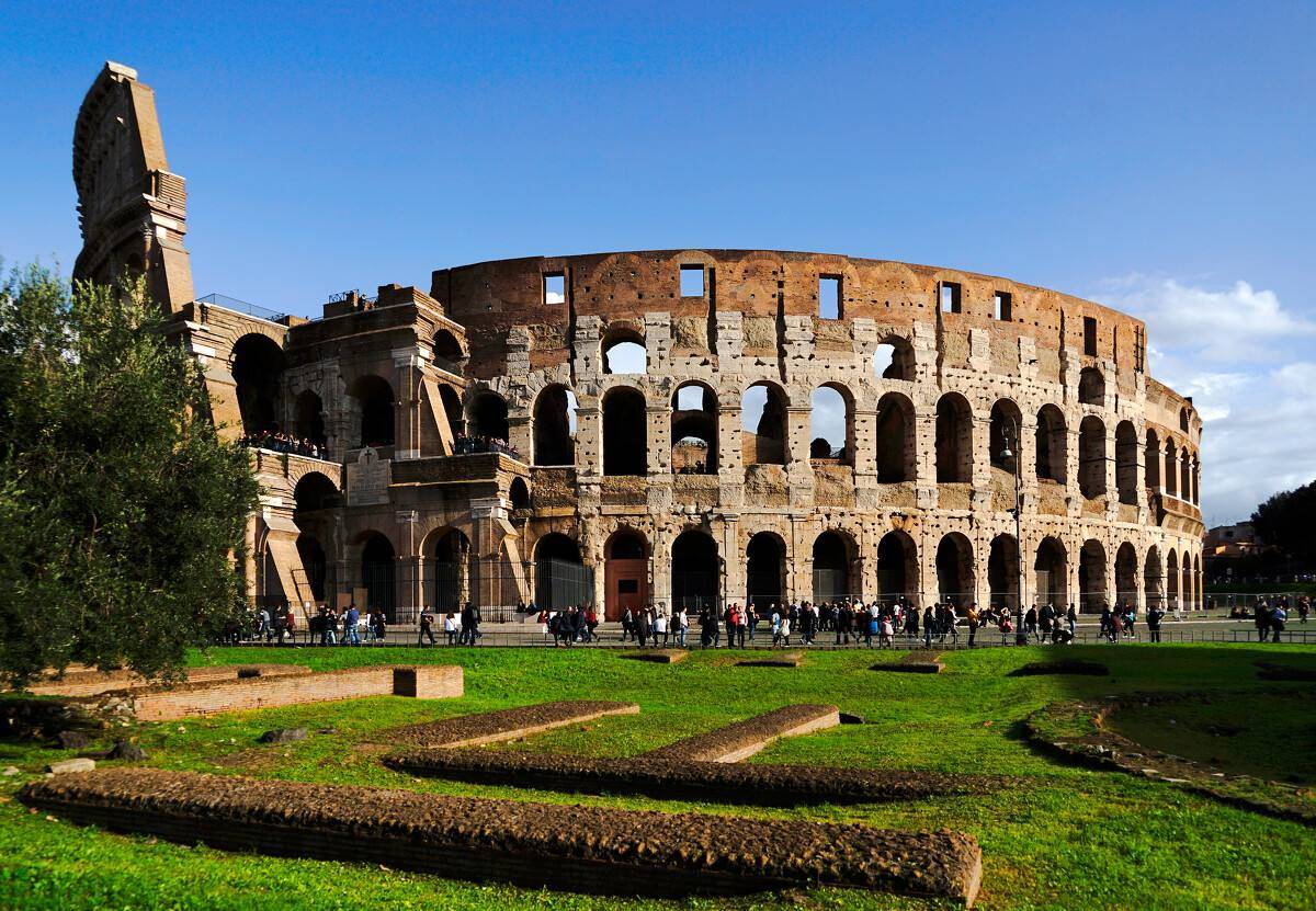 欧洲著名标志建筑_罗马斗兽场_教堂_安东尼奥·高迪