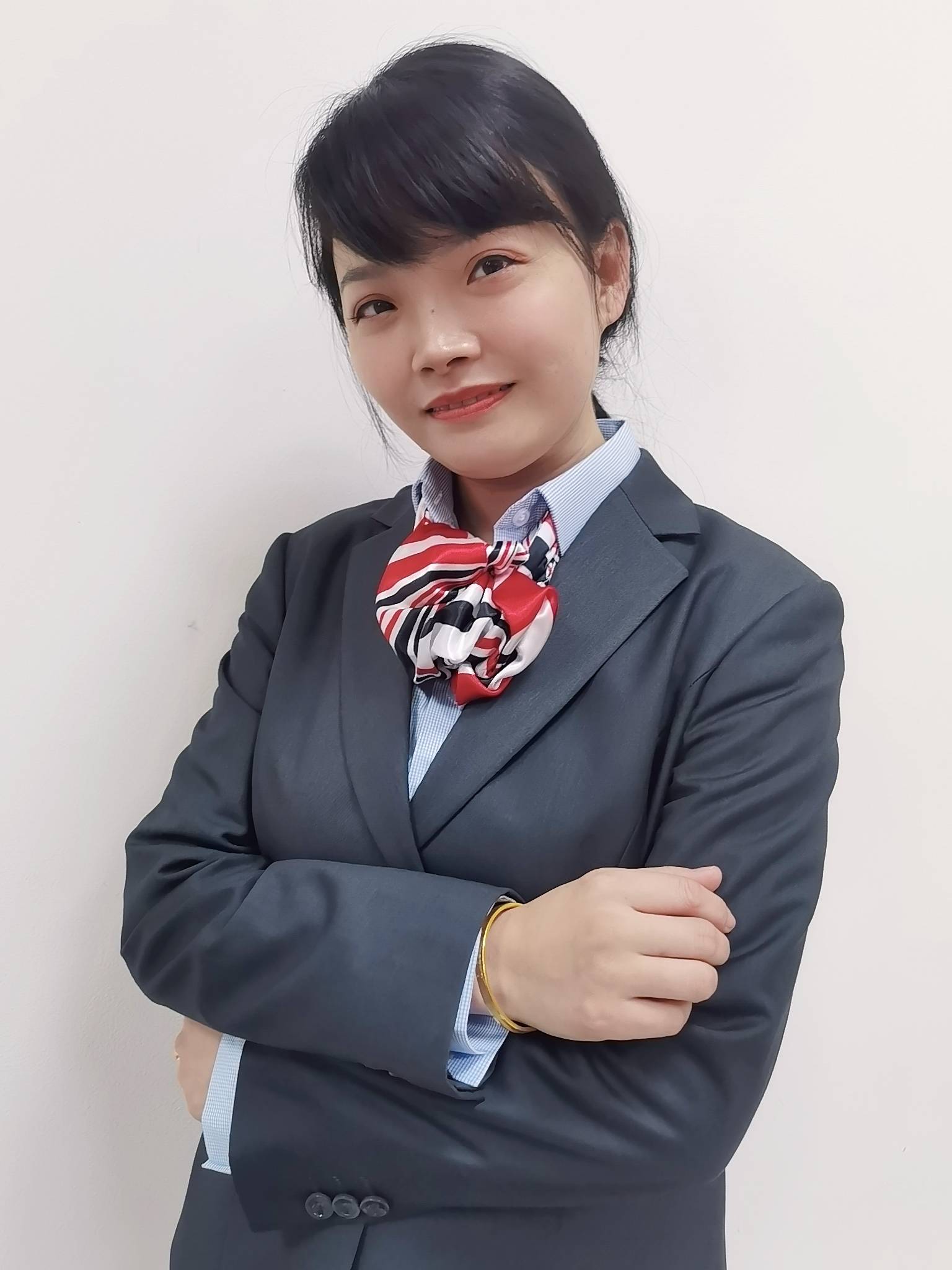教师风采一丝不苟论曲直孜孜不倦画方圆