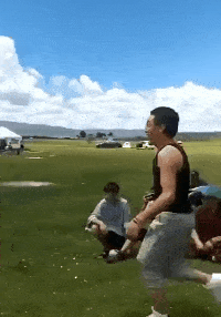 原创
搞笑GIF段子:看着小伙子按捺不住地双手,真希望快点天黑!
一,搞笑动态图,搞笑趣图分享。二,搞笑段子,幽默笑话分享。