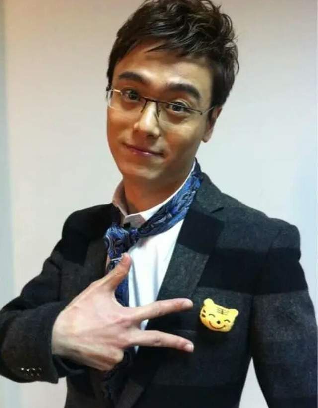 原创陈情令配音演员路知行翻车被曝骗女学生感情公开辱骂学员