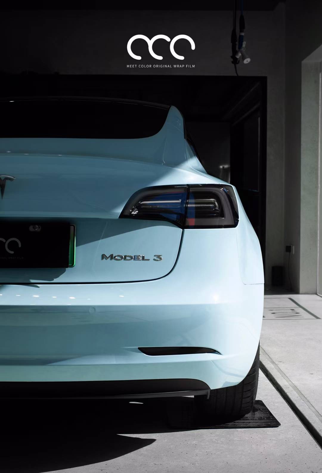 清爽帅气的颜色特斯拉model3pet冰川蓝典藏版改色膜漫彩