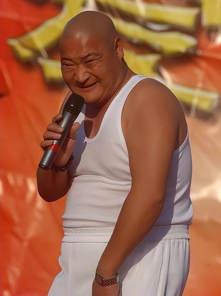 高秀敏徒弟称翟波当年拜赵本山为师后,脸都变色了_张小飞_路小波