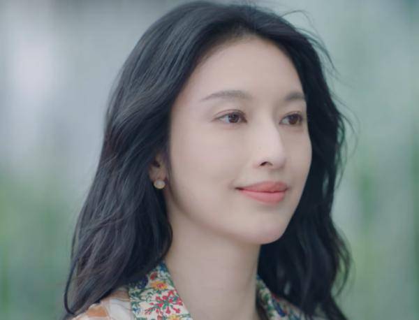 风起洛阳里惊鸿一瞥如今张俪又凭原来是老师啊圈粉无数